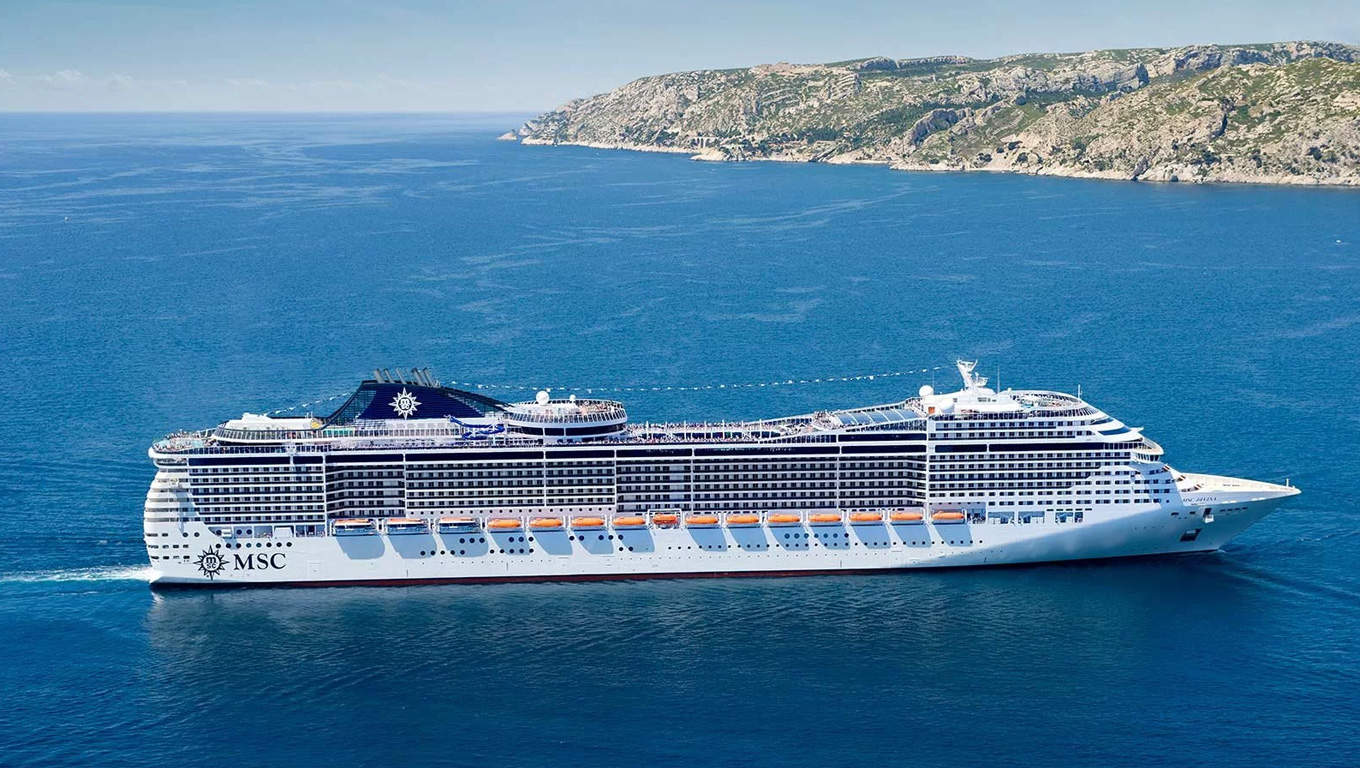 Круиз по средиземному морю 2023. MSC Preziosa круизный лайнер. MSC Fantasia круизный лайнер. MSC Cruises лайнеры. MSC Armonia круизный лайнер.